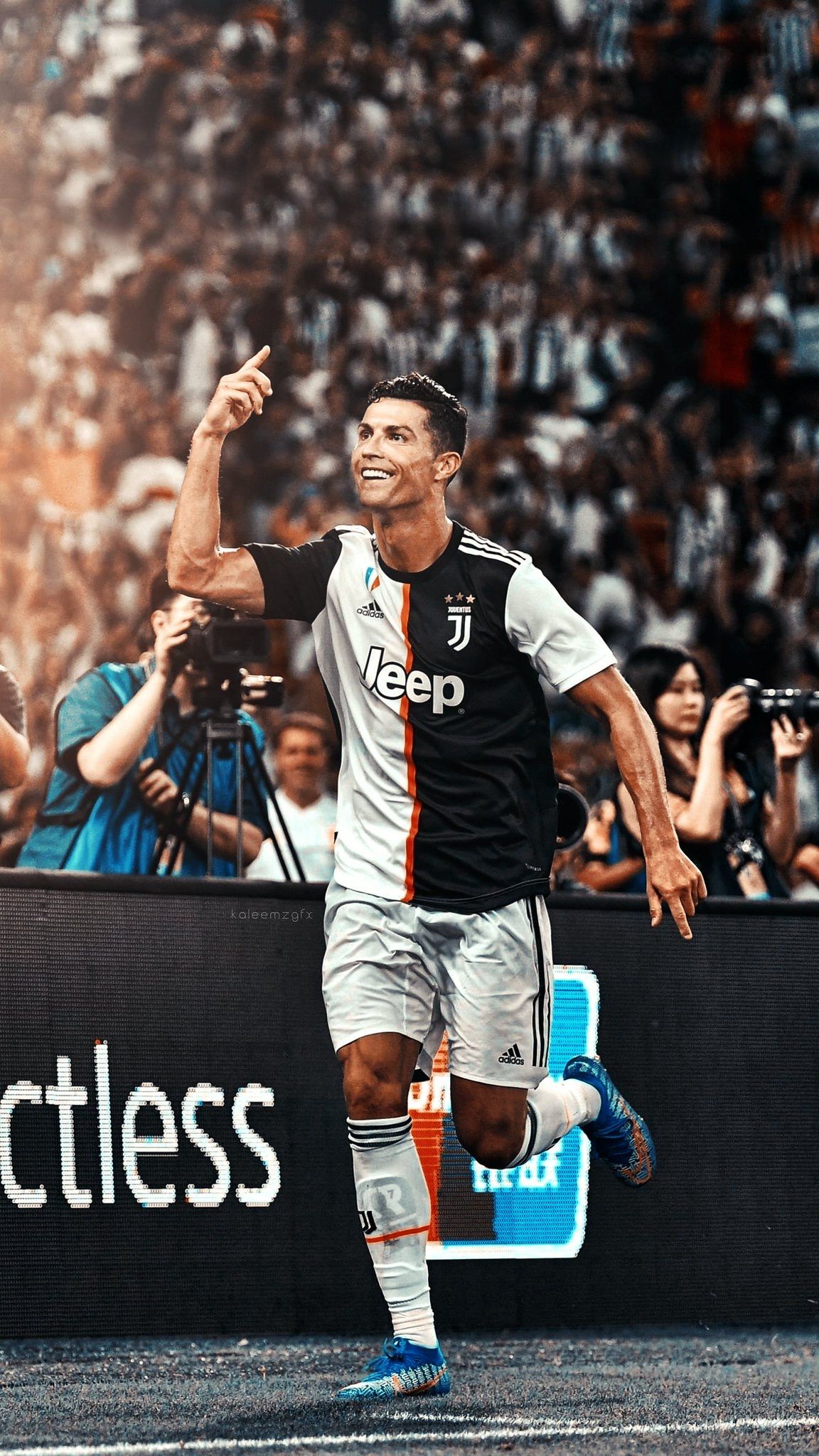 Hình nền Ronaldo đẹp cho điện thoại